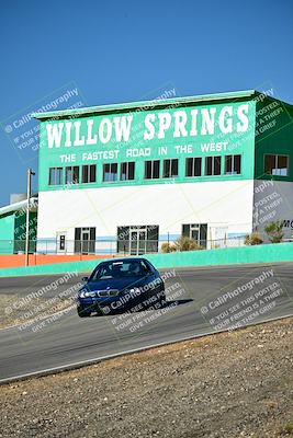 media/Oct-18-2025-Extreme Speed (Sat) [[d6d7e1fef1]]/Group 4 Orange/Session 1 (Turn 4)/